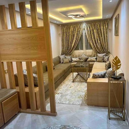 Appartement De Luxe Tangier Bagian luar foto