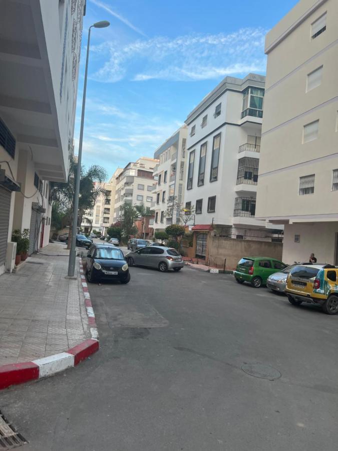 Appartement De Luxe Tangier Bagian luar foto