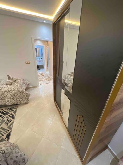 Appartement De Luxe Tangier Bagian luar foto